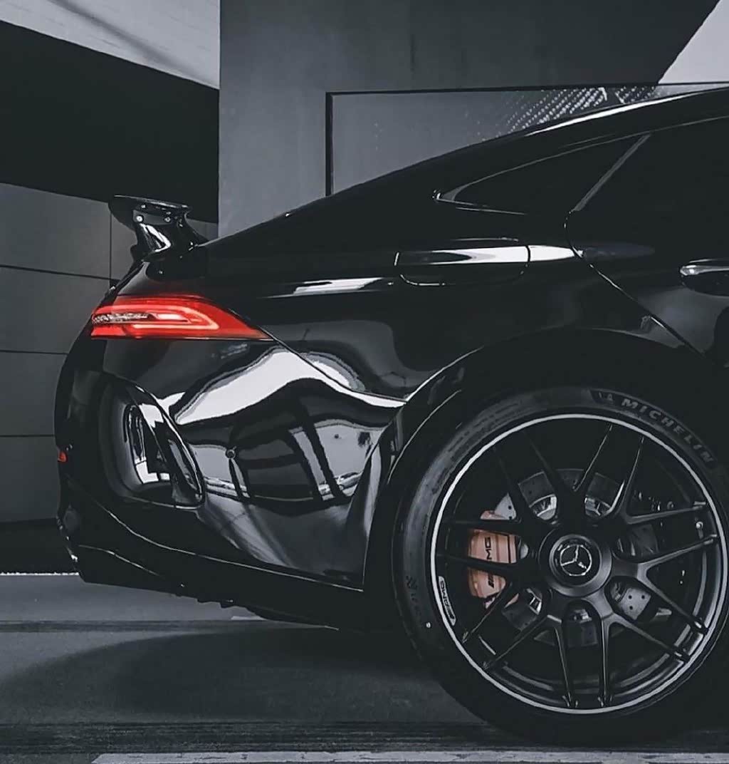 硬朗的运动风格奔驰amggt63s实车