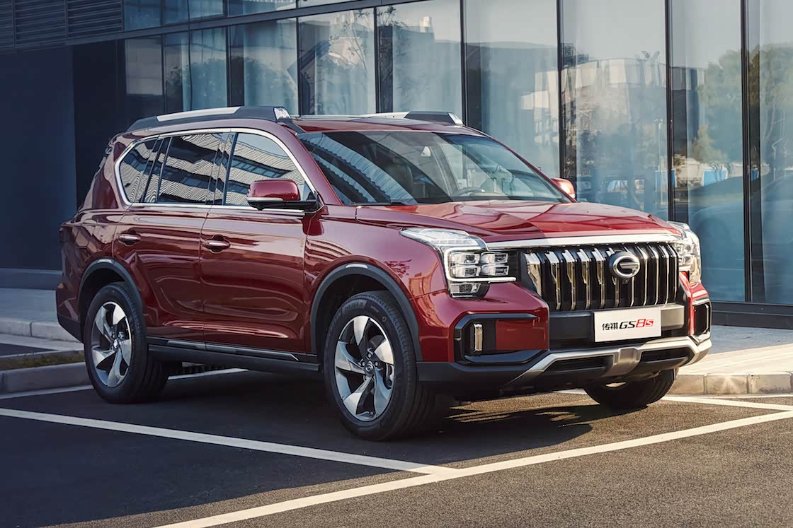 58万起,搭载广汽第三代2.0t发动机,大5座suv传祺gs8s上市