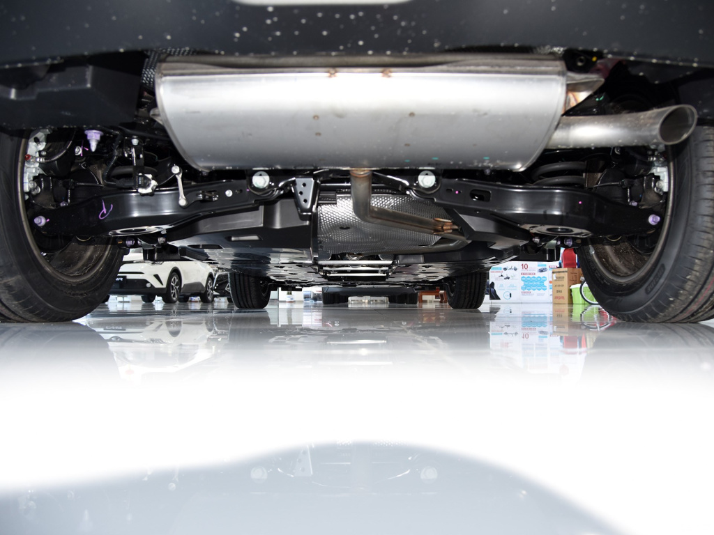 颜控的纠结广汽丰田chr和马自达cx30怎么选