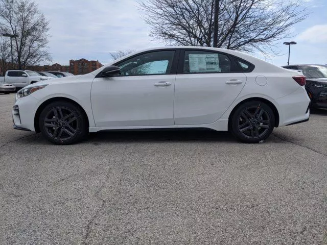 2020款起亚福瑞迪运动年轻的风格颜值颇高