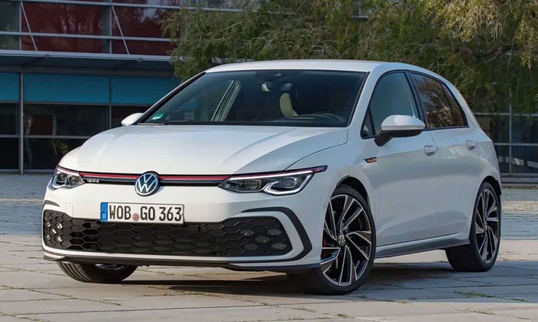 大众7代高尔夫r改装实拍最大400匹马力破百仅需4秒