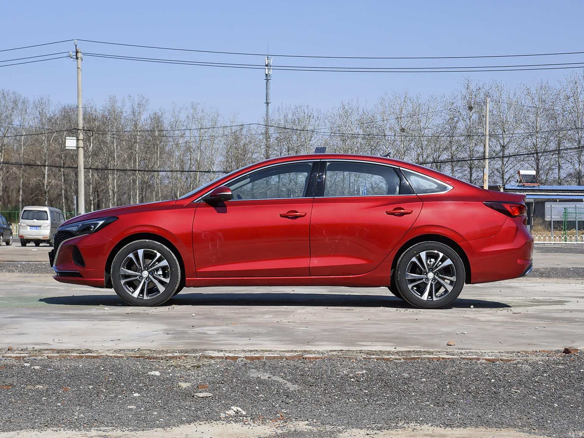 长安逸动,外观设计大气,你会喜欢这款车吗?