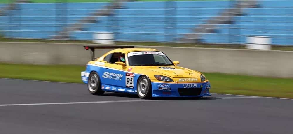 本田粉钟爱的黄蓝配色改装品牌spoon究竟有何魅力