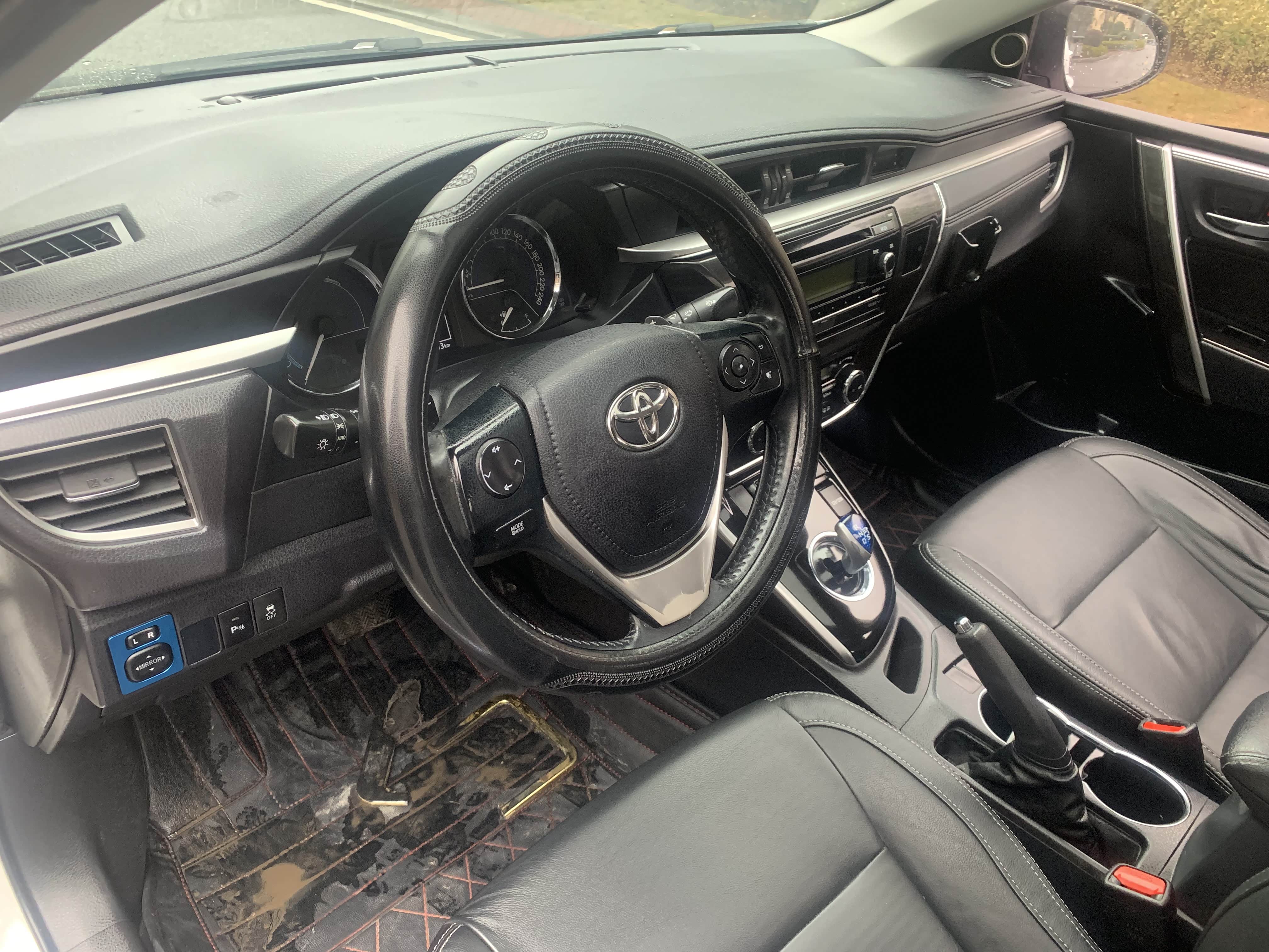 低排放低油耗,16年卡罗拉实拍,赶快来看看