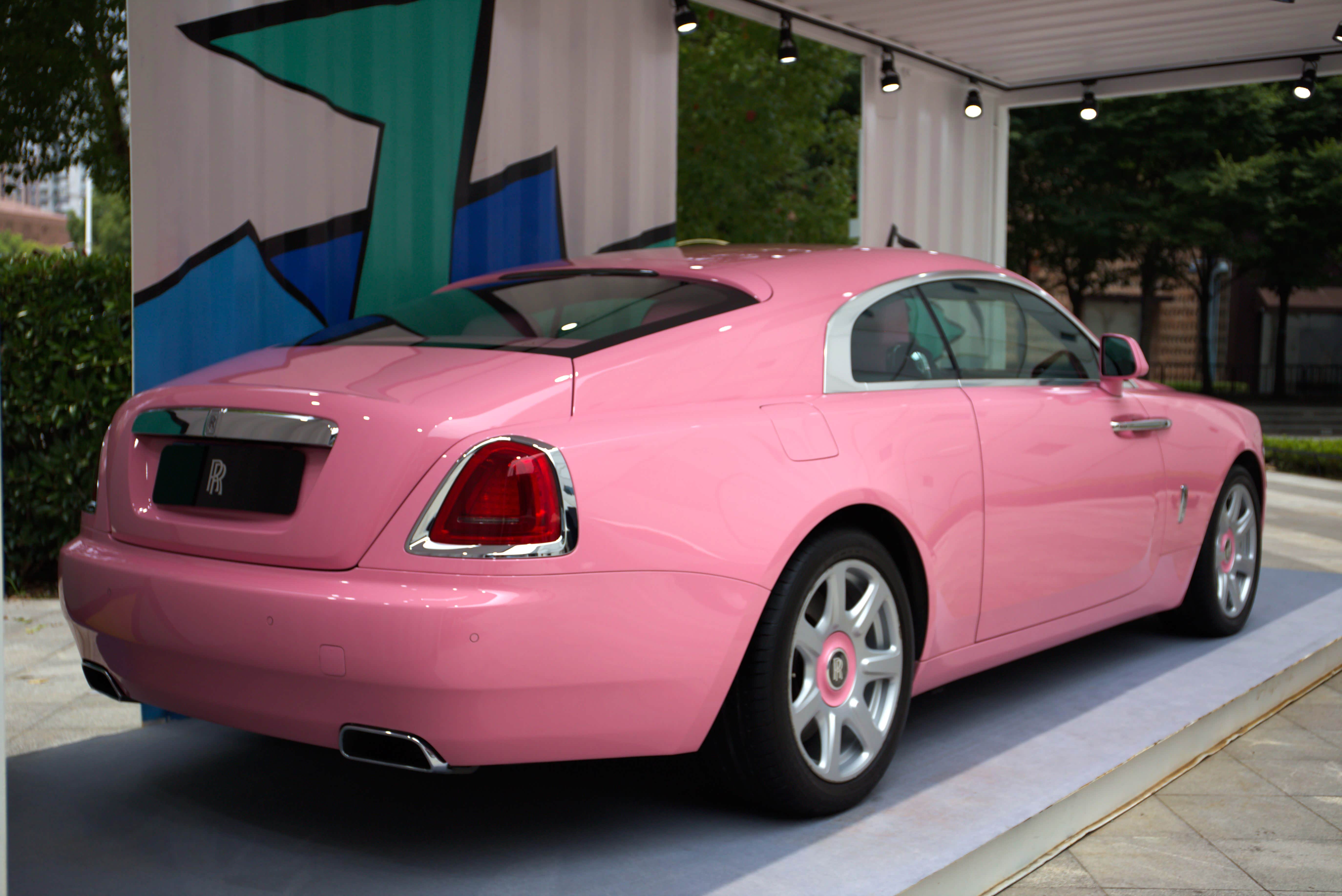 用光影重写规则带你走进劳斯莱斯rulesrewritten品牌艺术展