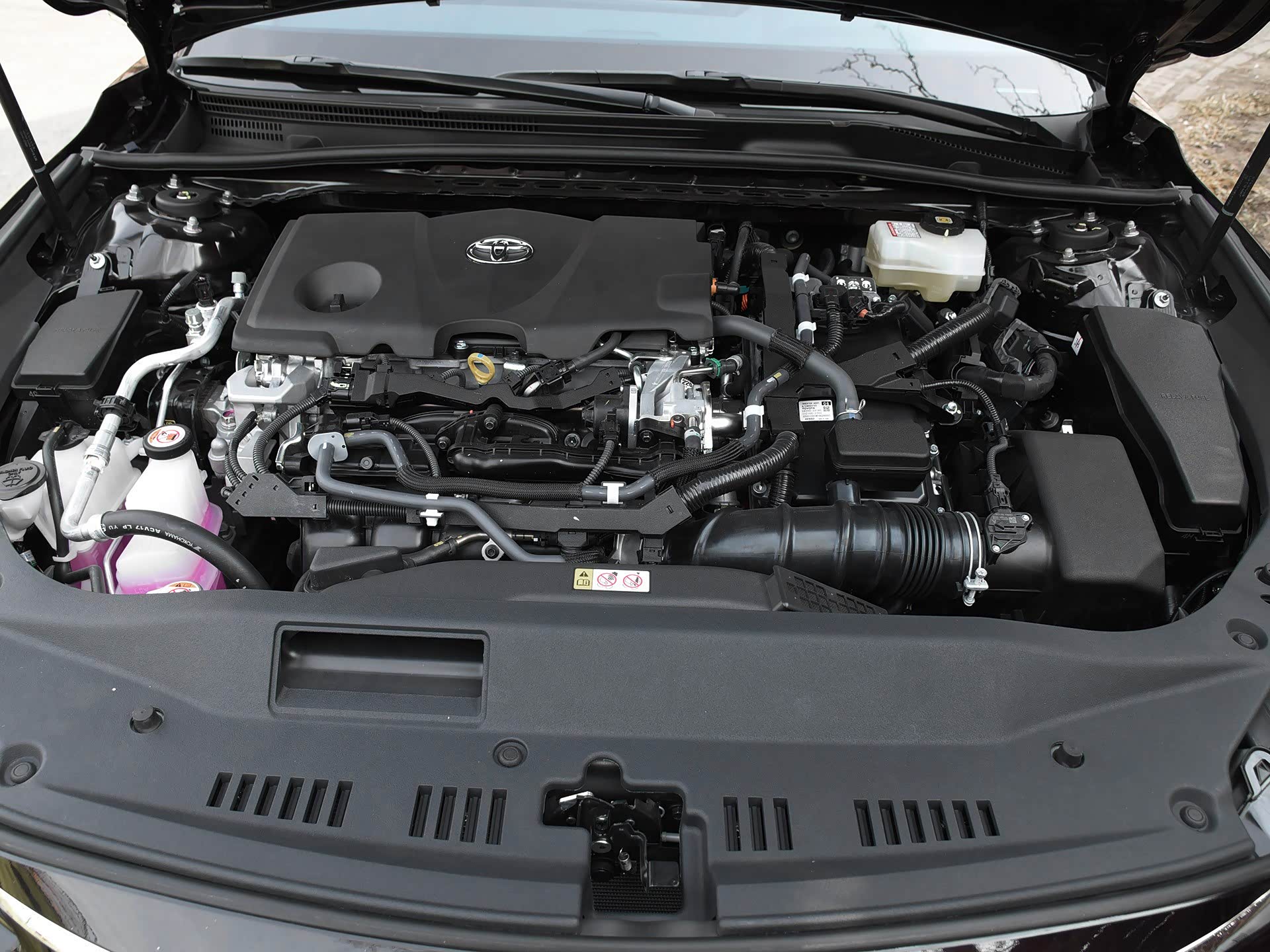 亚洲龙目前店内现车充足,其中2.0l车型现金优惠五千元