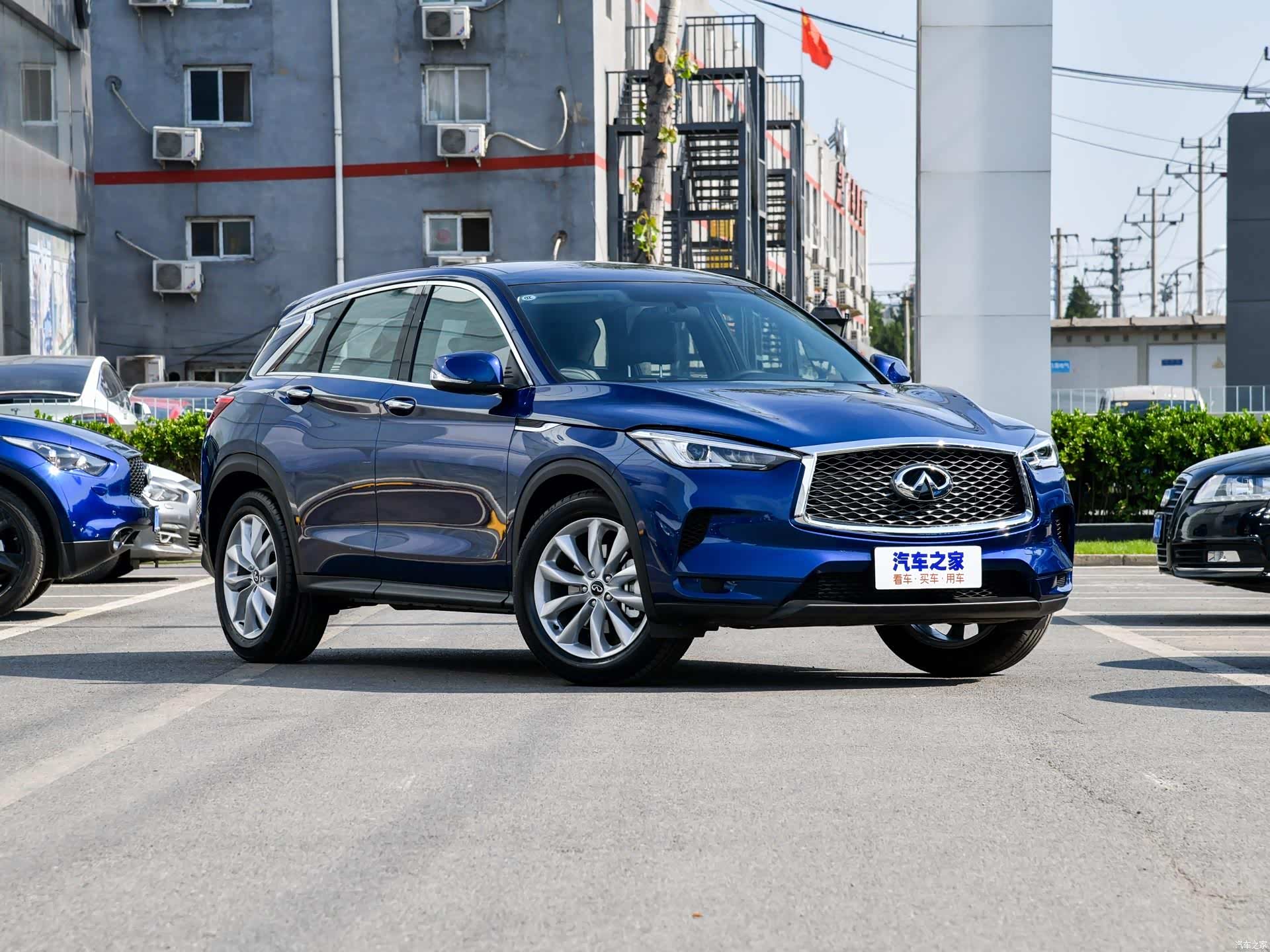 英菲尼迪qx50个性十足科技感很强性价比很高