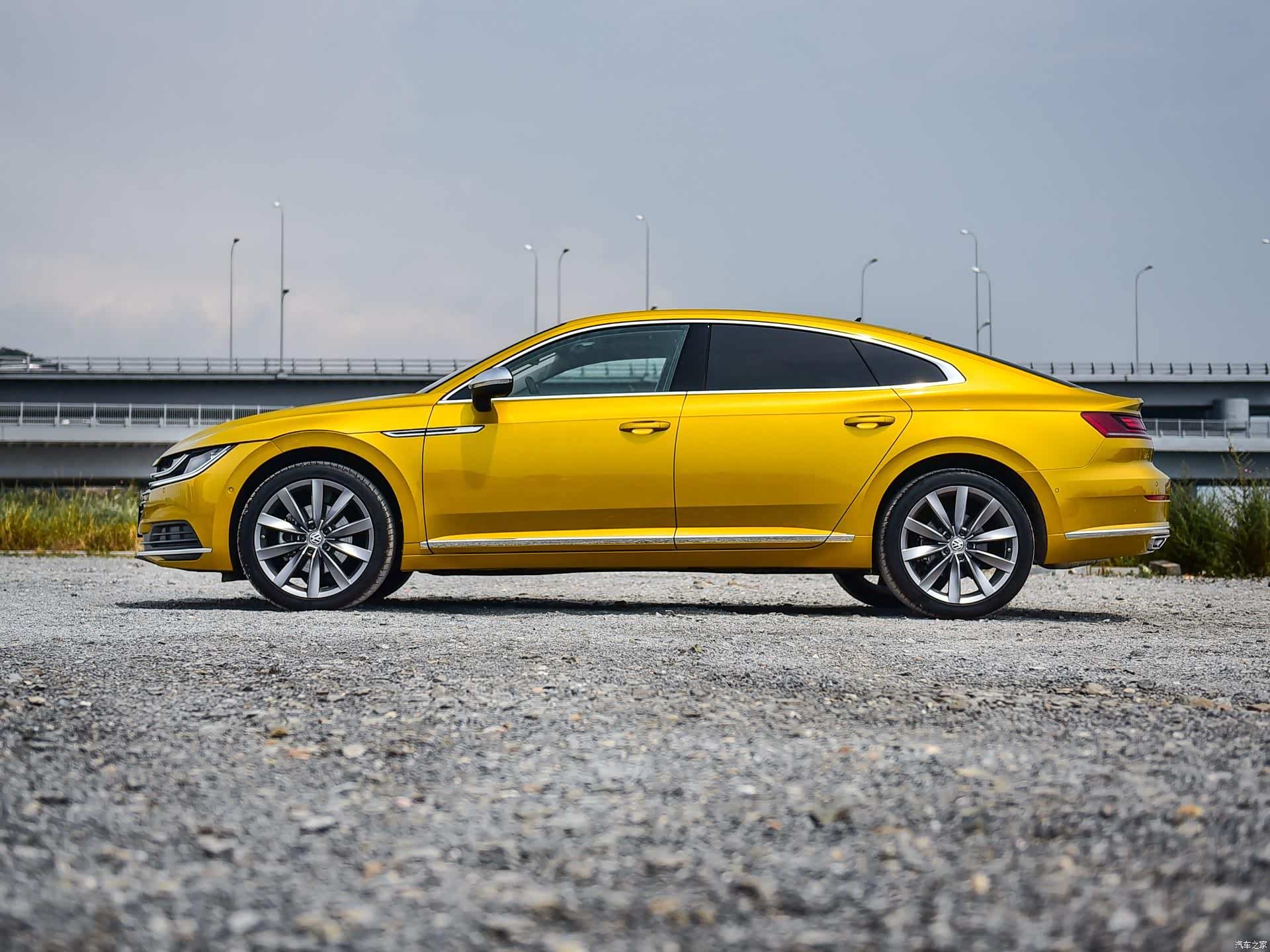 19款全新大众cc:颜值依旧在线,动力统一为2.0t发动机