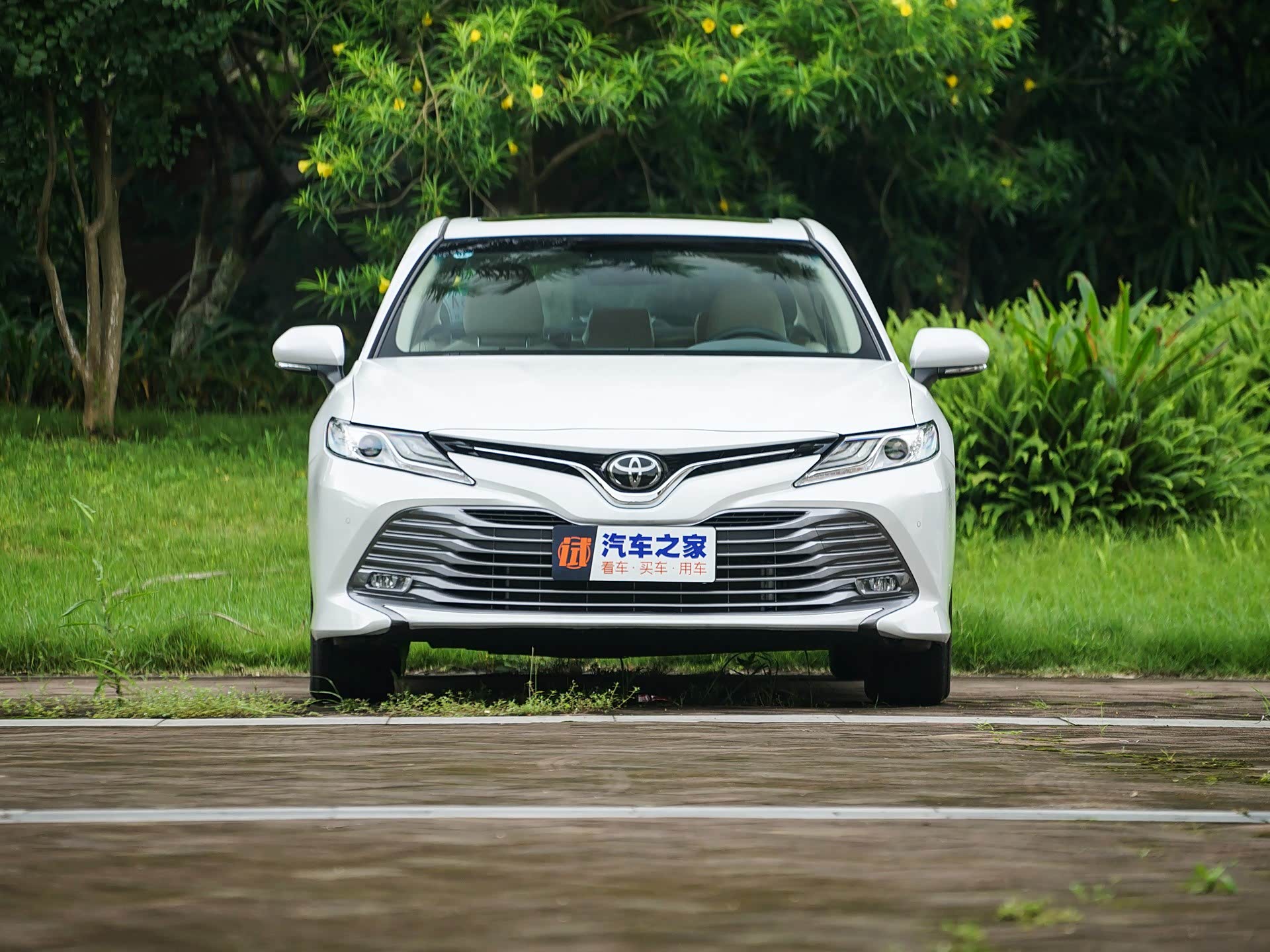 20万就能买的4款合资b级车,皮实耐用空间大,丰田凯美瑞上榜