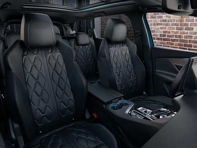 法系设计又来了,改款5008更帅了,竞争力又如何呢?