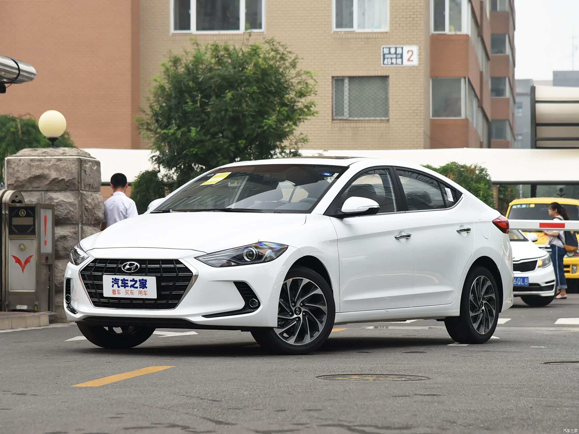 北京现代领动,搭载沃德十佳发动机,整体表现不错