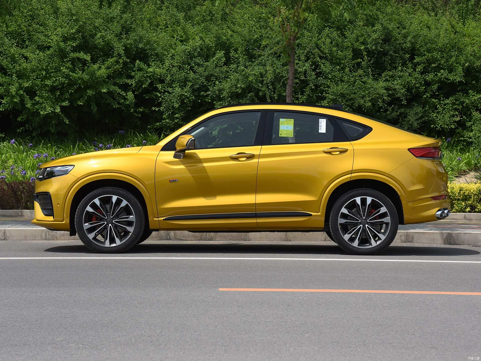 吉利首款轿跑suv上市,吉利星越售价解析,号称:换壳的沃尔沃