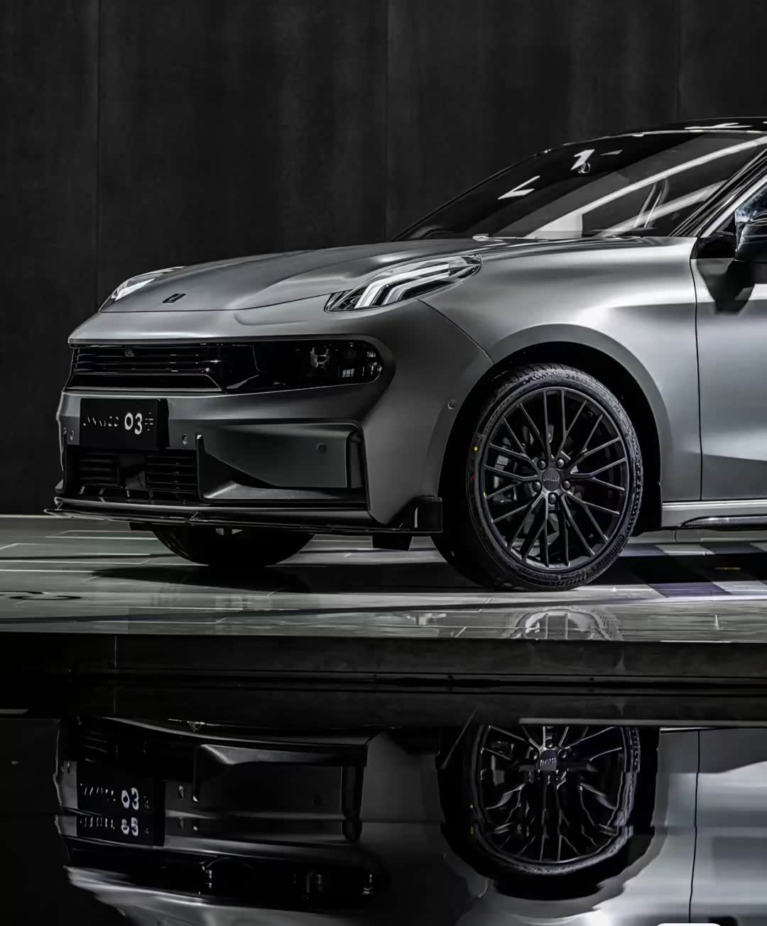 领克03 新年开启加速度