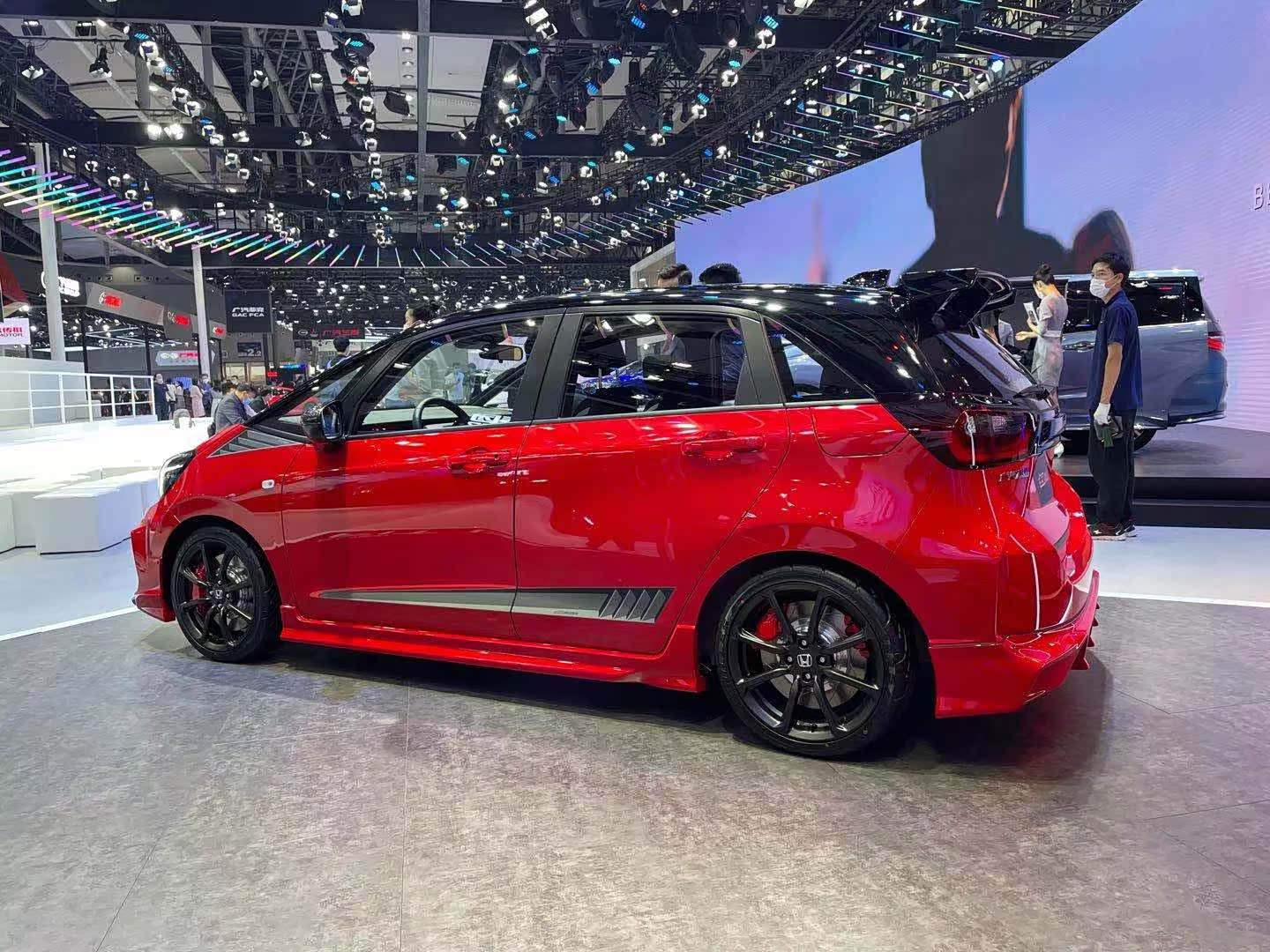 广州车展:萌萌哒本田飞度无限改装版首发