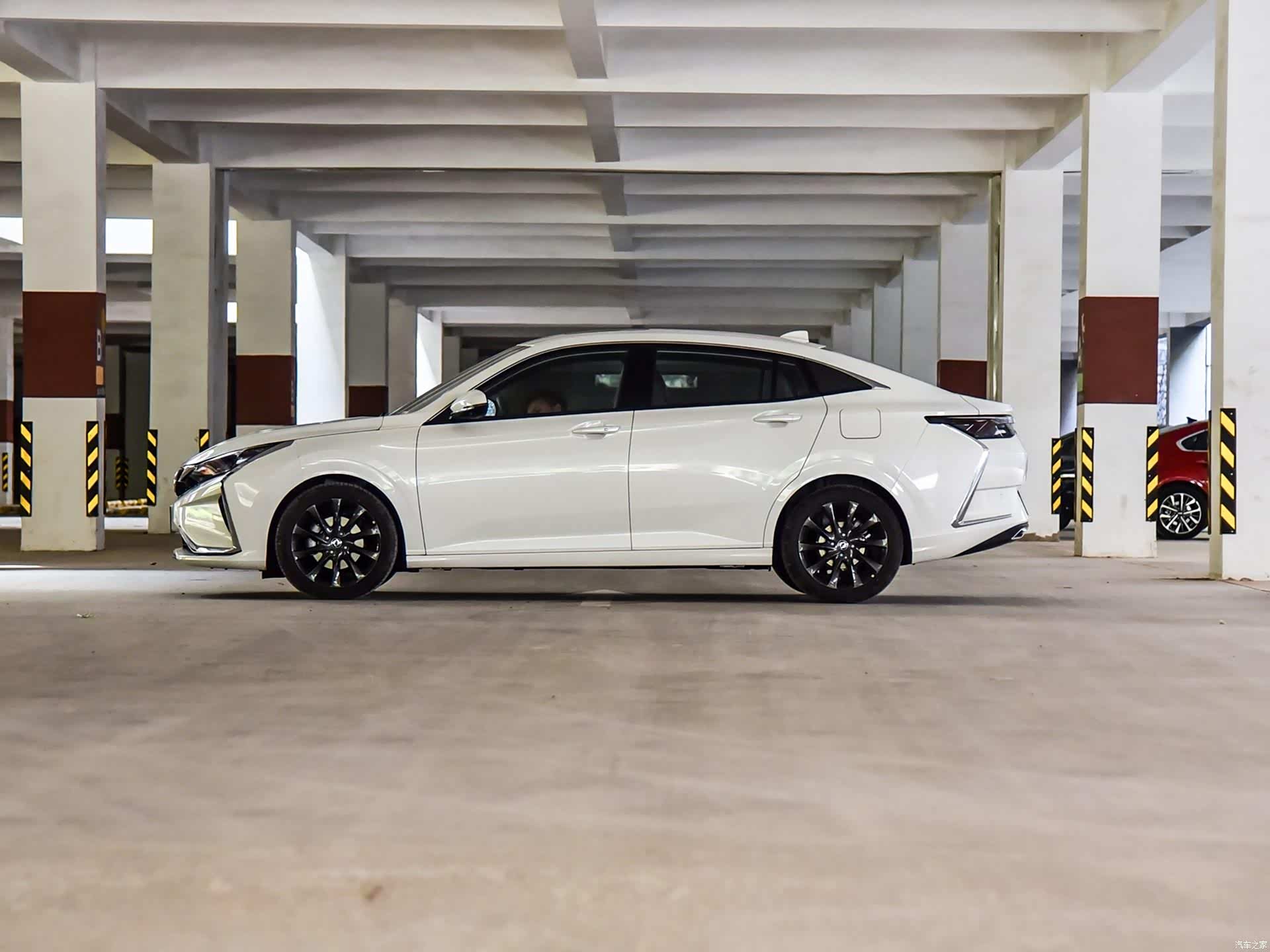 东风风神奕炫 中山地区暂无优惠