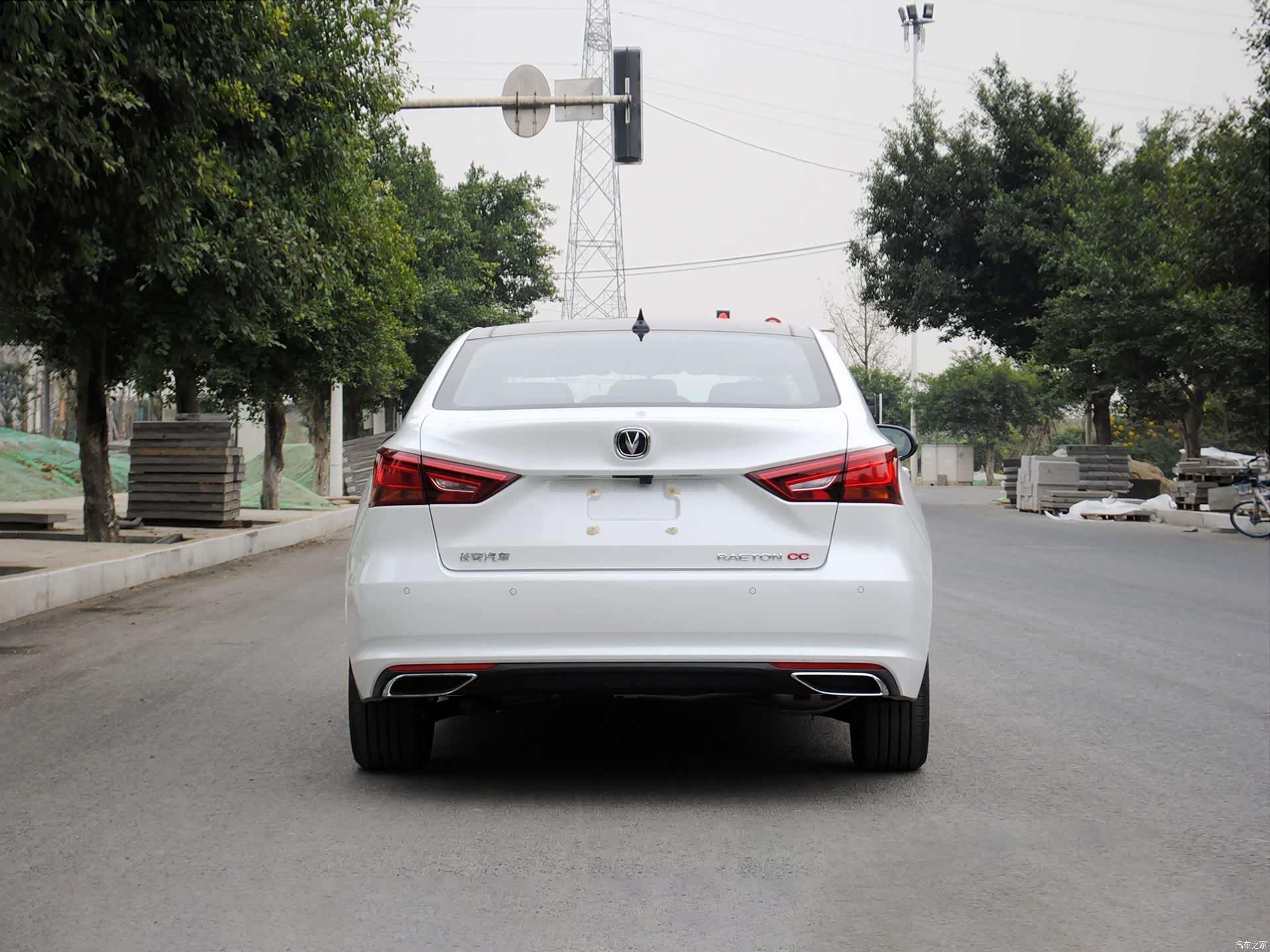 2020款长安锐程cc行情调查郑州地区目前最高优惠140万元