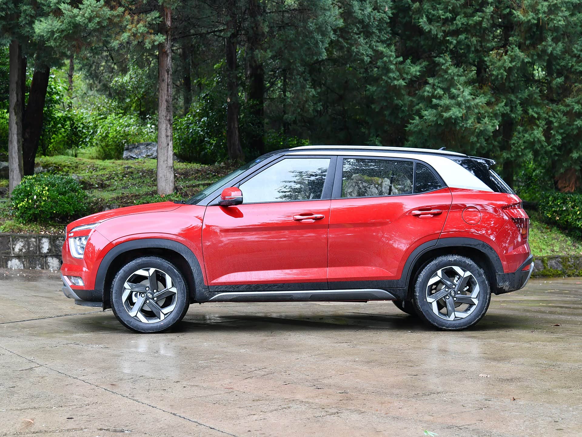 售10.58-13.68万元,全新现代ix25长沙地区已到店