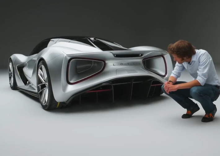 顶级跑车lotus evija尾部分析