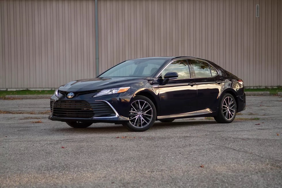 2021款混动版凯美瑞:中期改款之后依旧是最好的混动车型