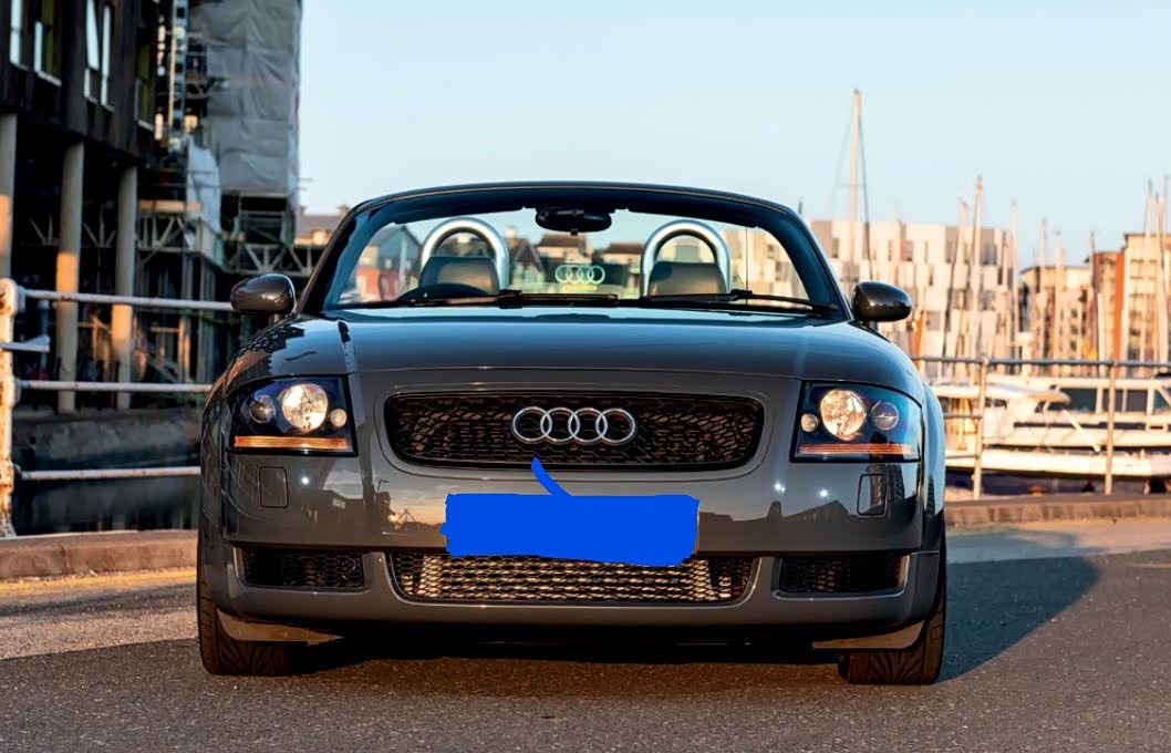 绝对忠诚30岁高龄初代奥迪tt 280匹马力风采依旧