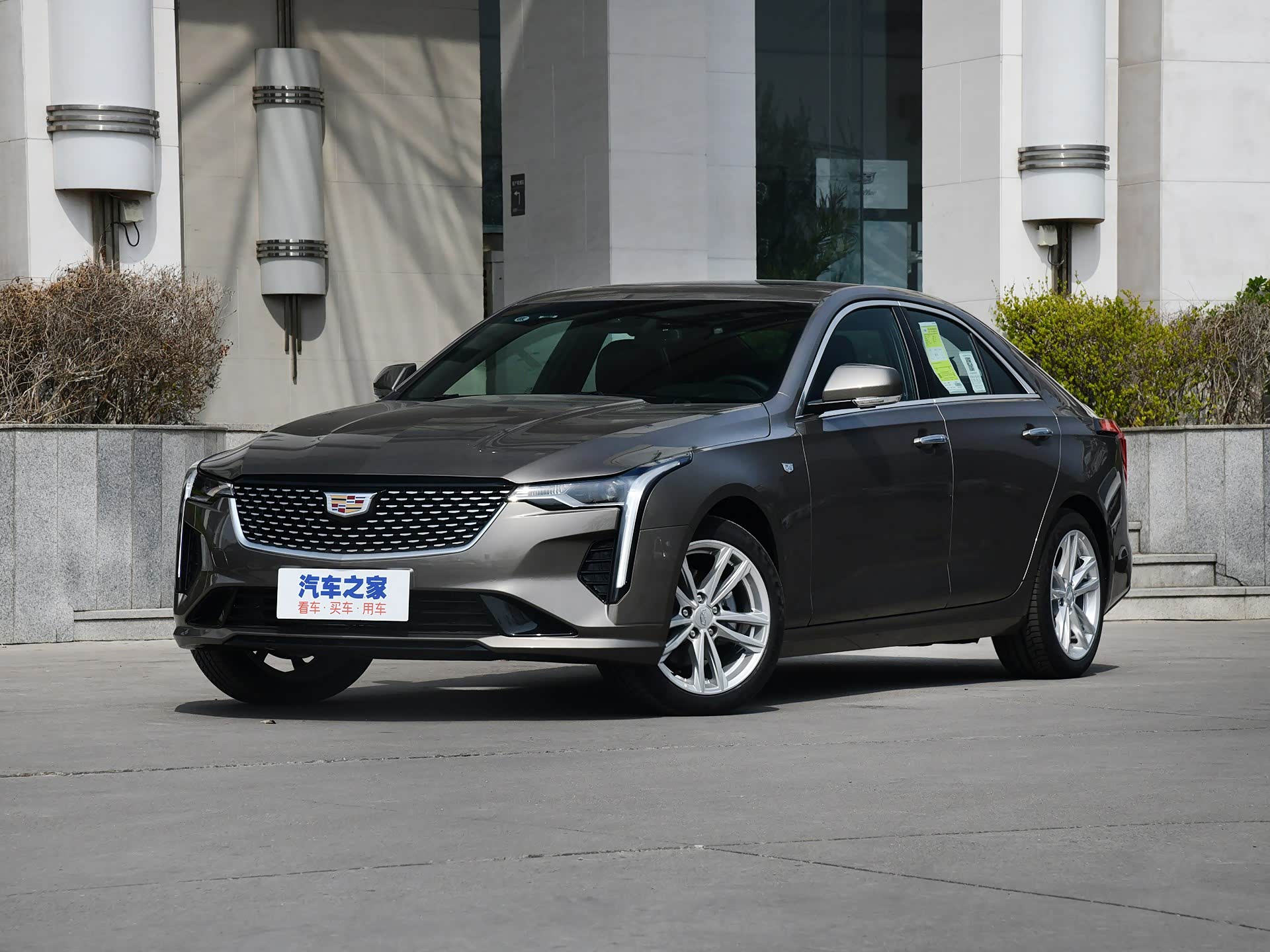 多给两万块就是为了漂亮的轮毂,凯迪拉克ct4导购