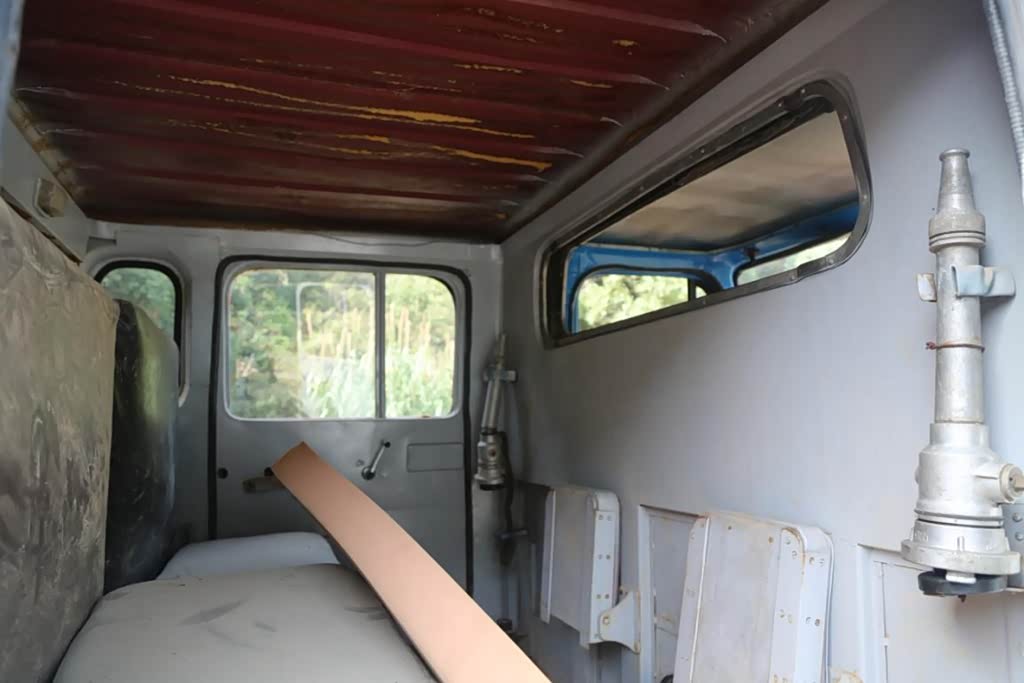 90年代的回忆——解放ca141"双排"消防车