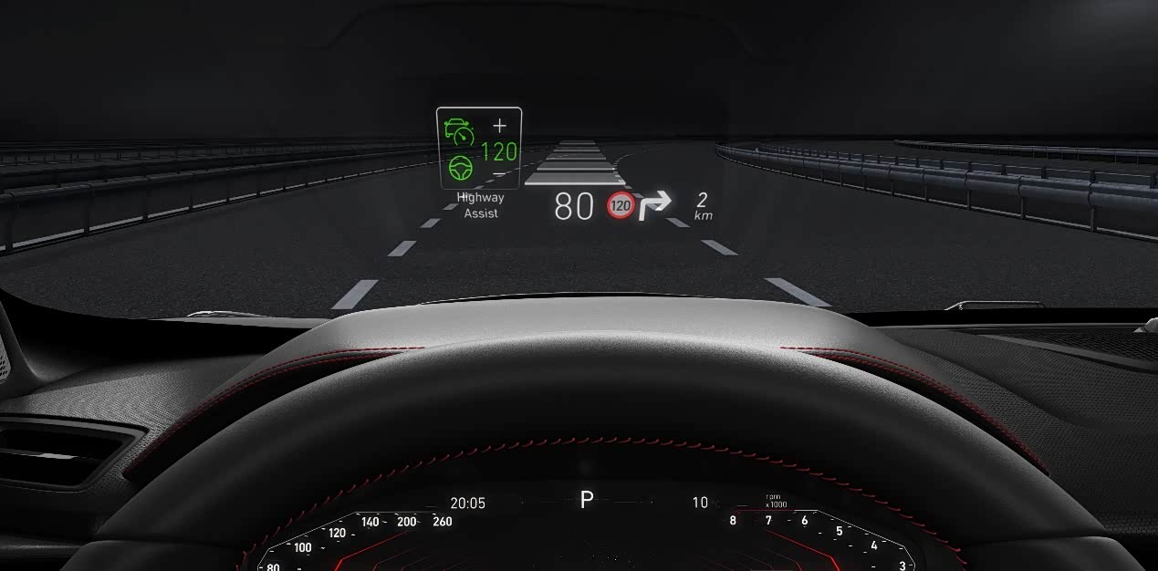 领克05搭载hud抬头显示