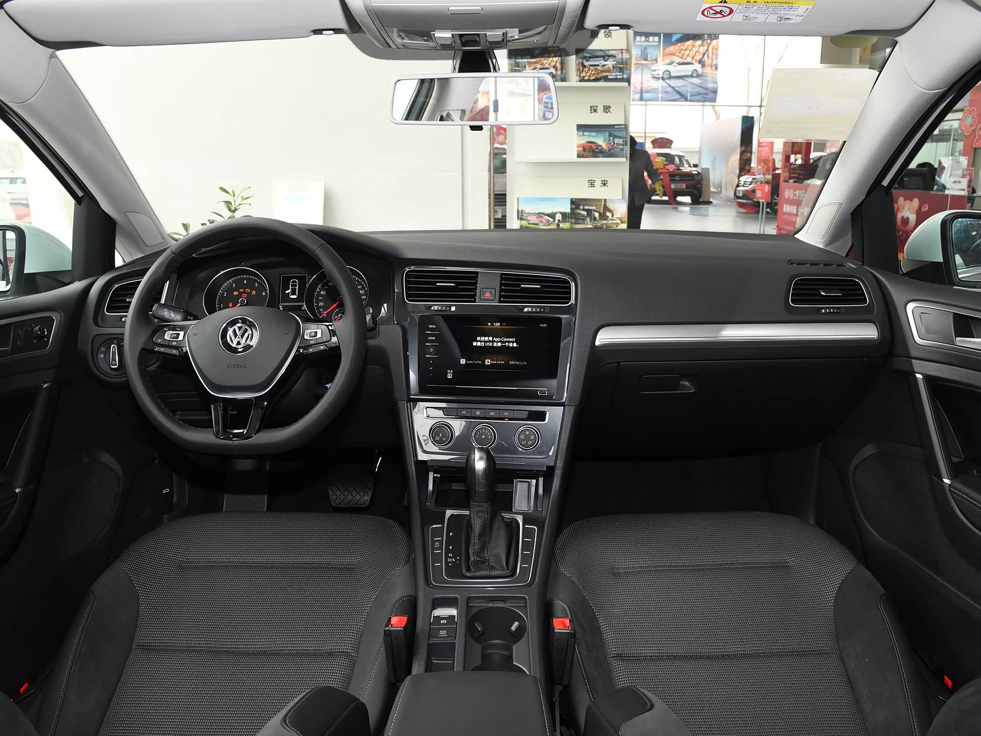 2020款高尔夫测评,大众招牌动力1.4t 7速双离合