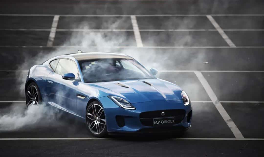 试驾捷豹f-type——2.0升四缸机湮没不了的"豹"力