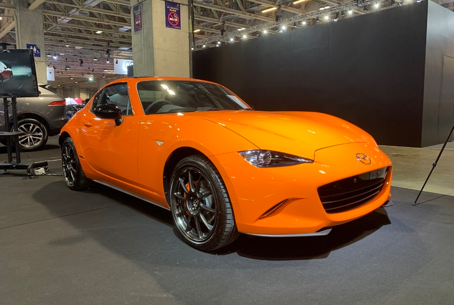 全球限量3000台赛车橙色车漆马自达mx530周年特别版亮相