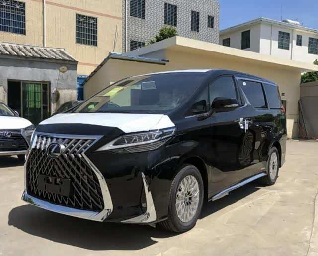被"宠坏"的雷克萨斯mpv:标配头等舱座椅 6缸动力