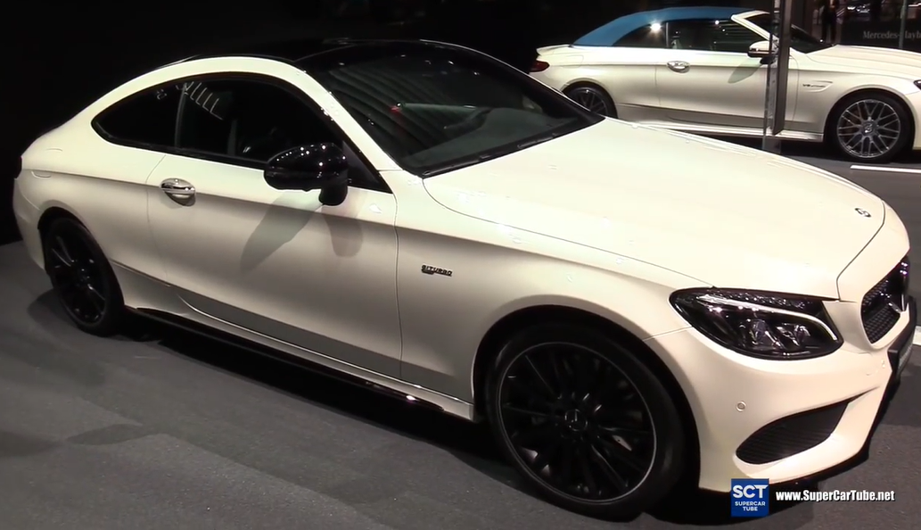 白色双门设计的奔驰 amg c43 coupe