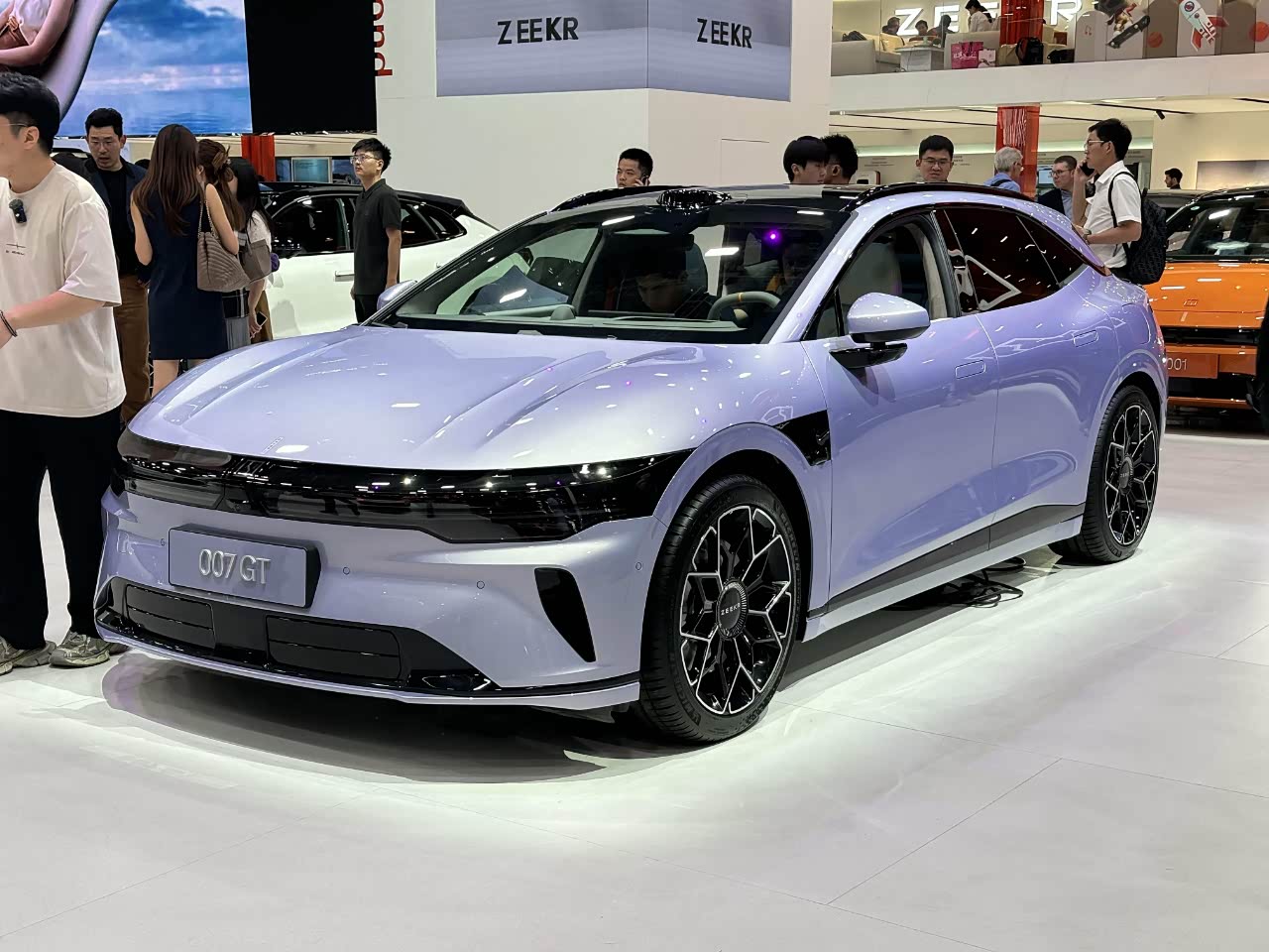 限时权益价19.99万元起！极氪007GT亮相上海车展_车家号_发现车生活_汽车之家