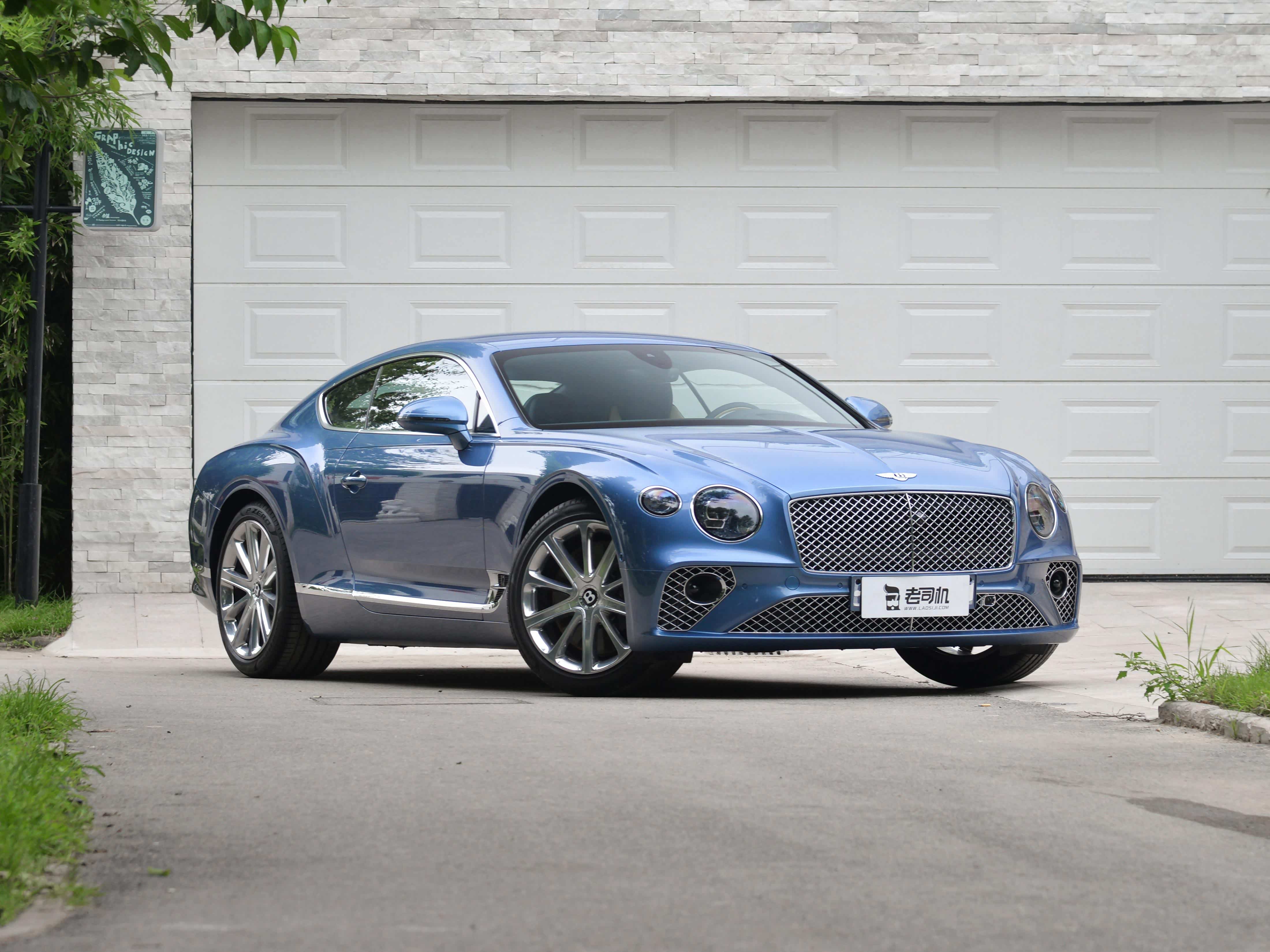 12缸6l排量顶级旗舰,英伦原装进口超奢华,实拍宾利欧陆