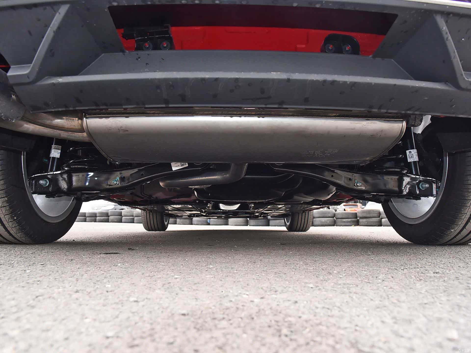 不仅如此,优秀的nvh(噪声,振动与声振粗糙度)和底盘调教,使奥迪a3得到