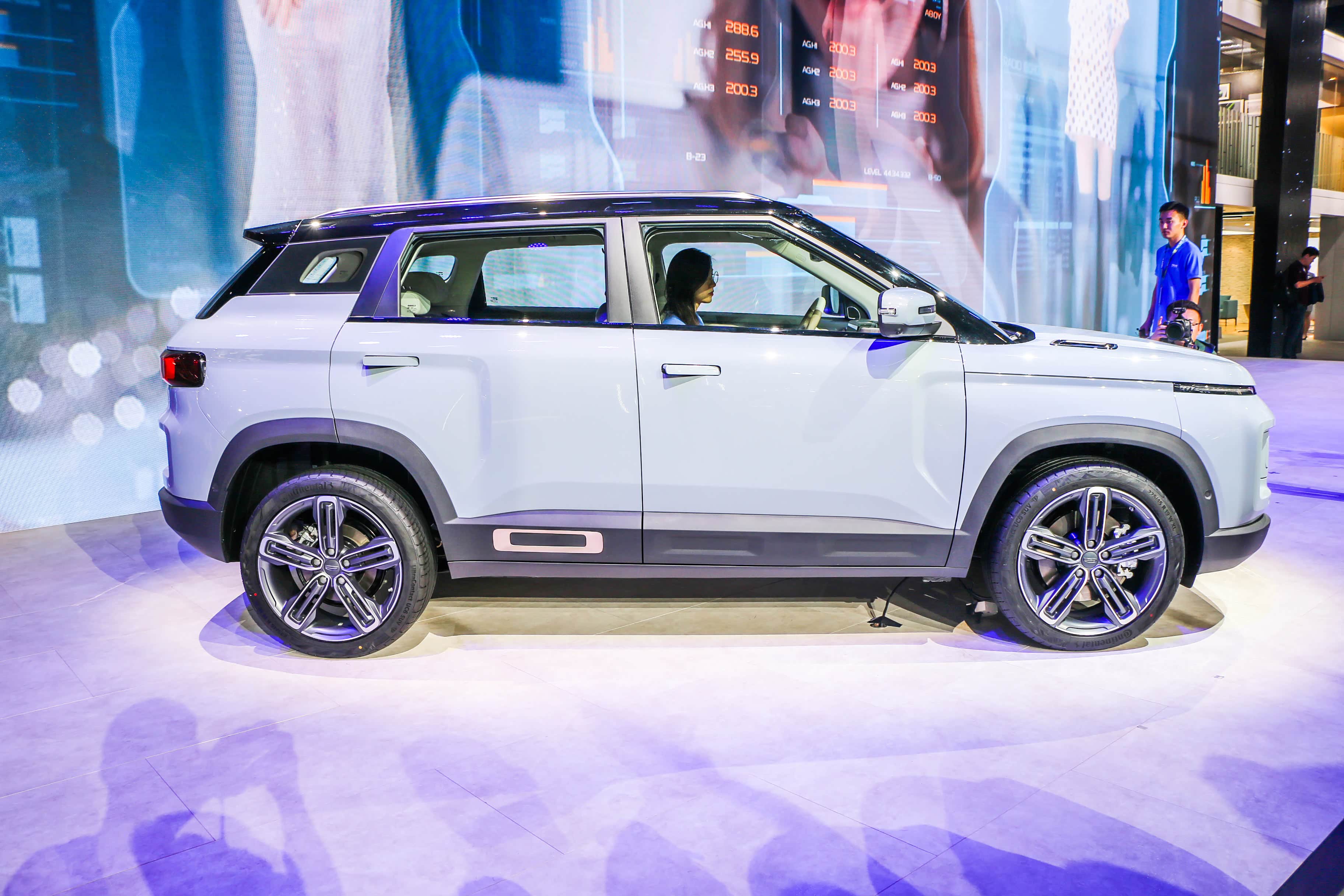 2019广州车展丨在哪都是闪耀的明星 吉利icon图解