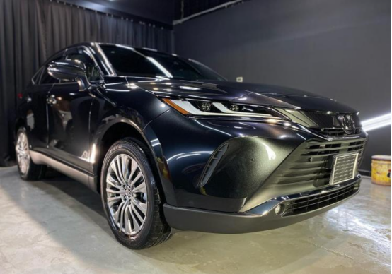 神秘黑色涂装 运动轿跑suv 全新 丰田harrier实车