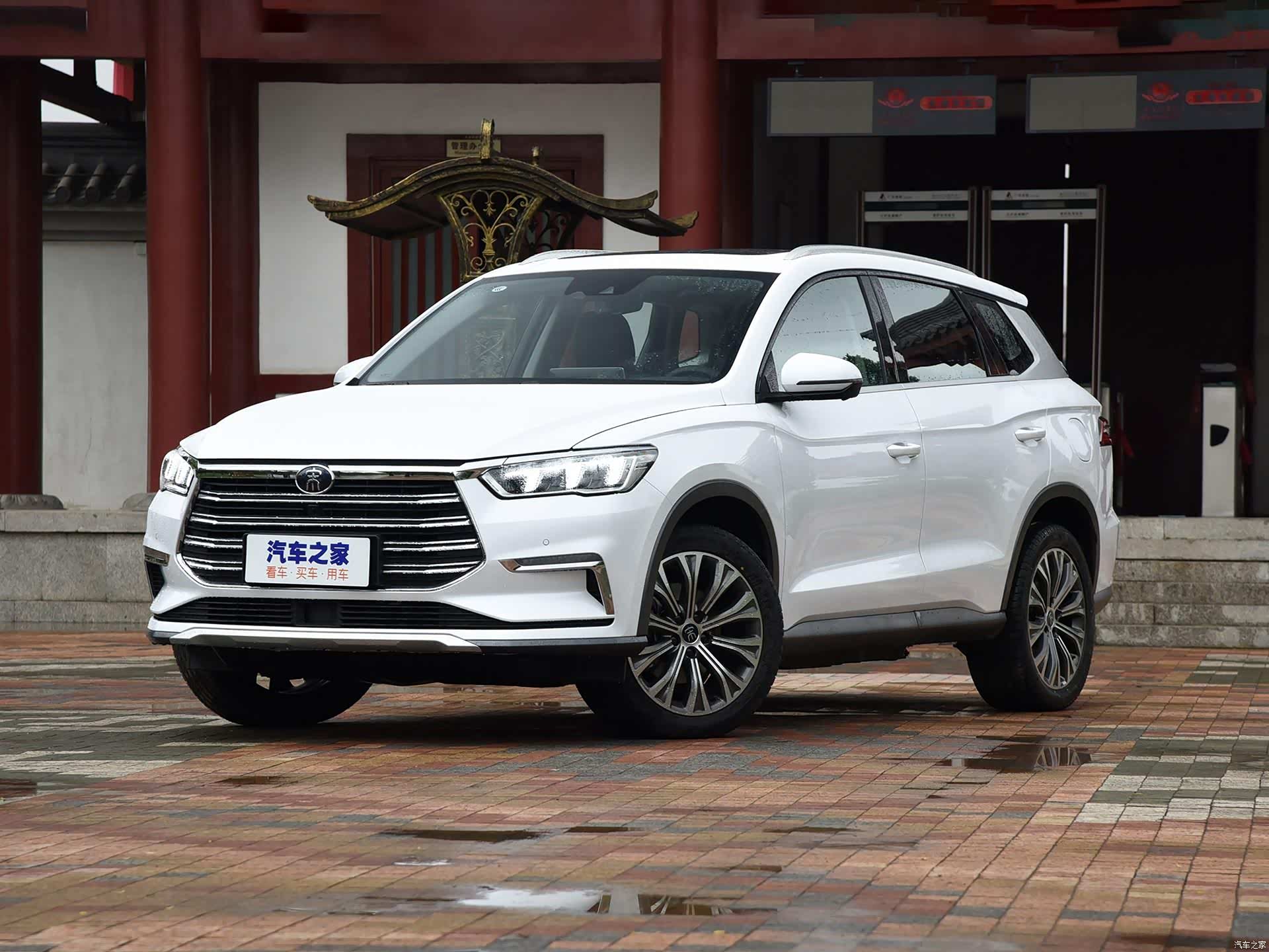 我是车单达人#比亚迪"王朝"系列,13万至25万suv系列标新立异