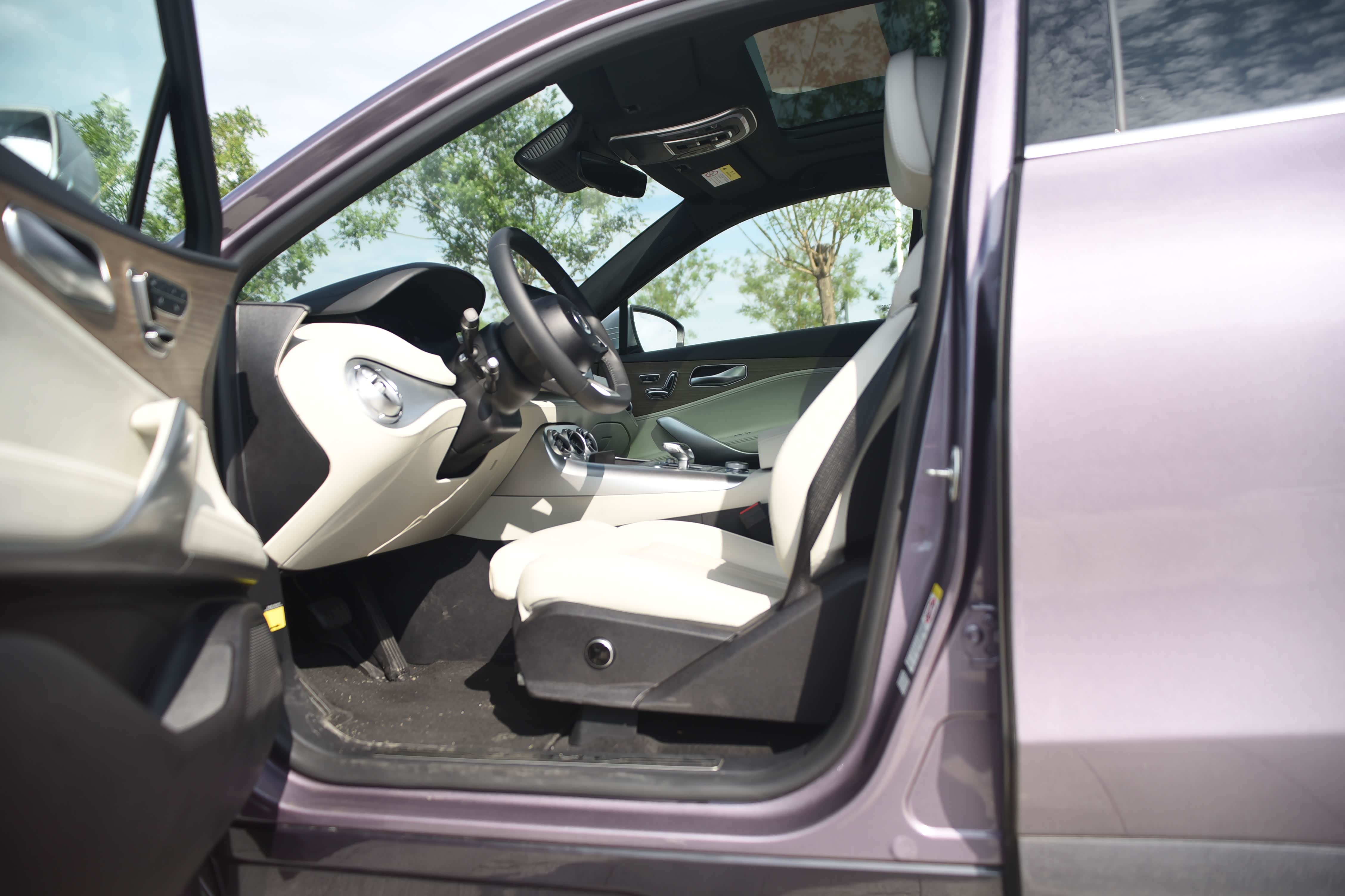 近距离体验腾势xphev车型的试驾感受