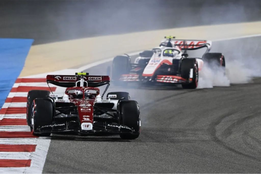 中国赛车“0”的突破,周冠宇F1首秀得分_车家号_发现车生活_汽车之家