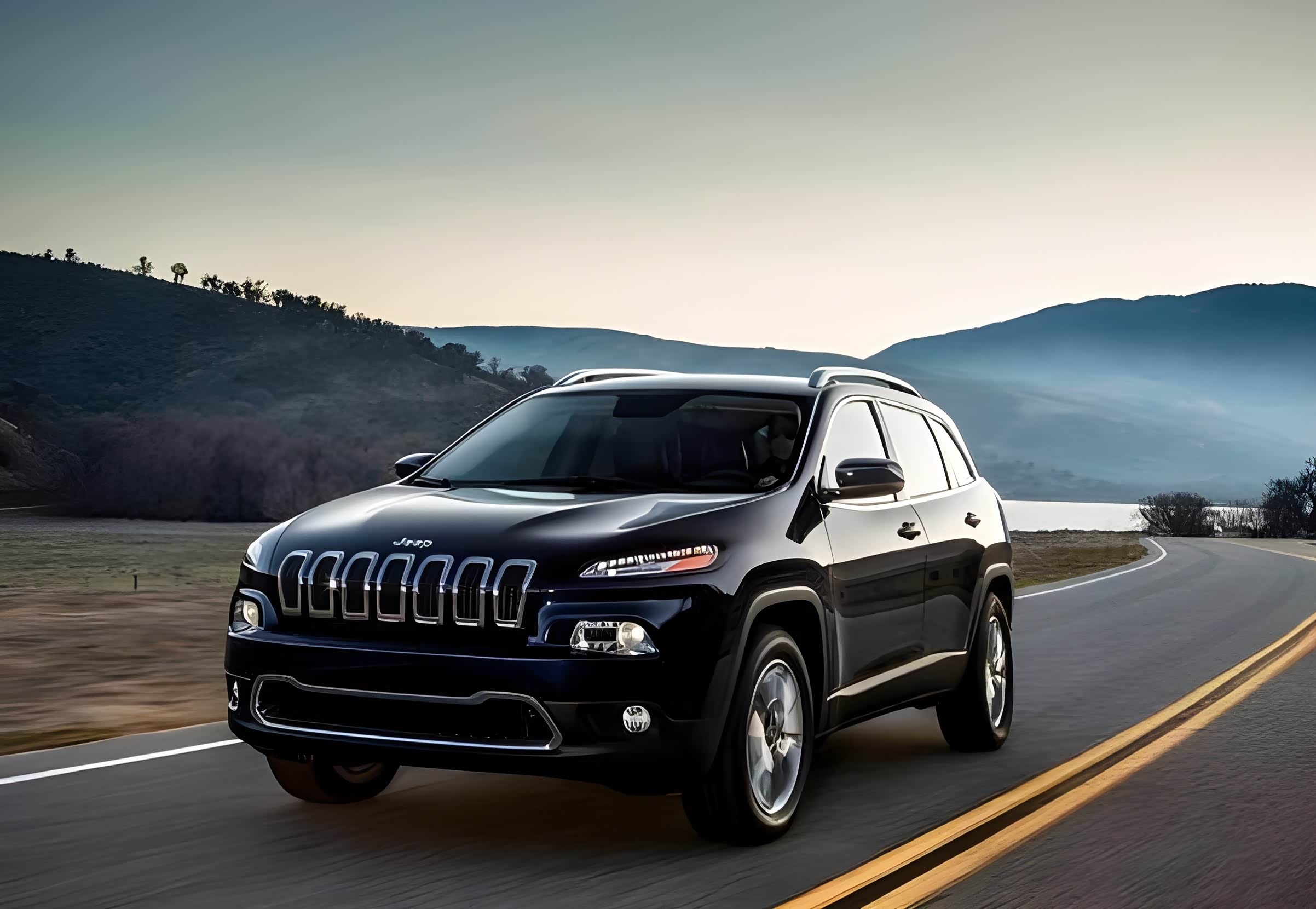 稳重又不失大气,欧美风格高端配置,这就是jeep自由光