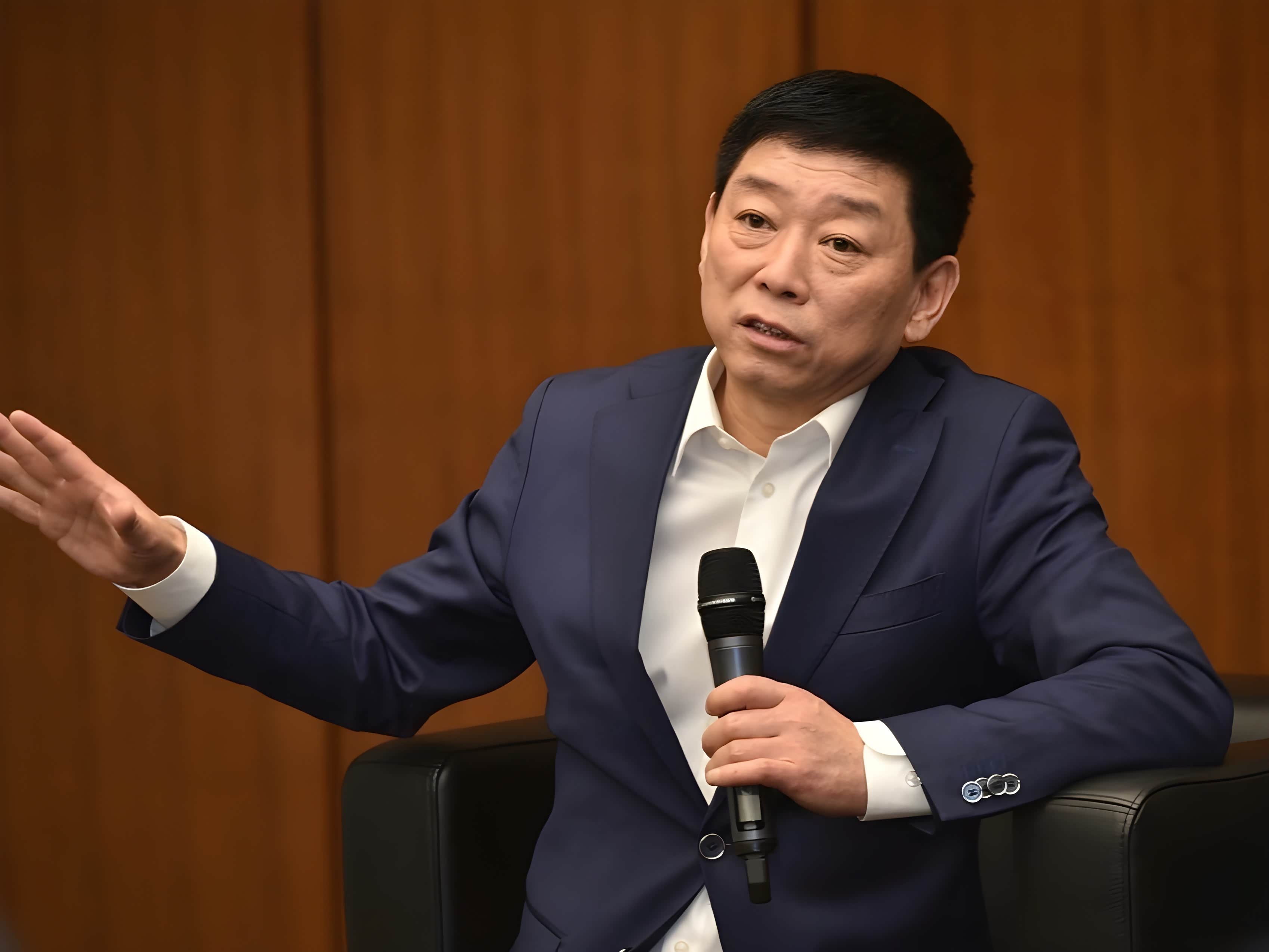 2月销量大涨!魏建军活成了对手仰望的模样