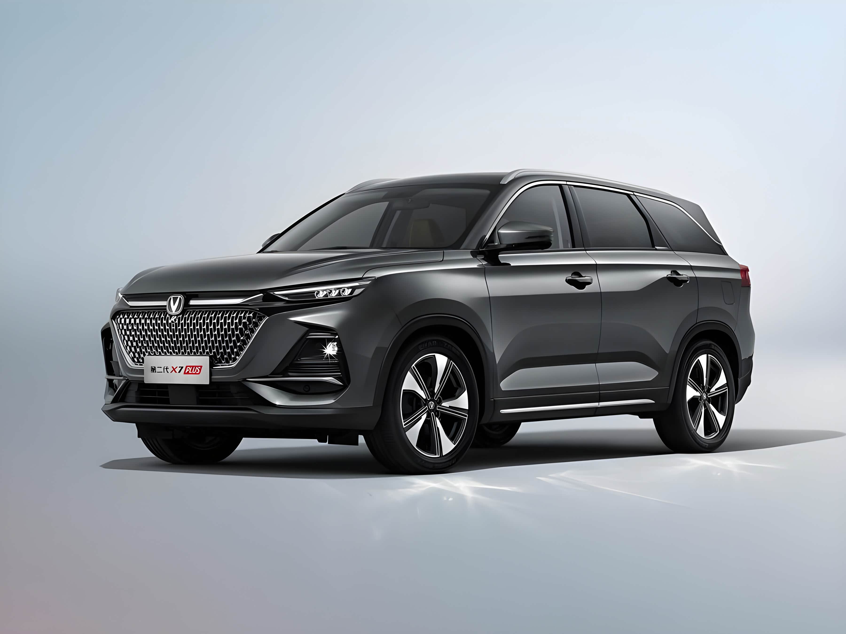 花小钱买"大"车,第二代长安x7plus真7座suv承载全家欢乐