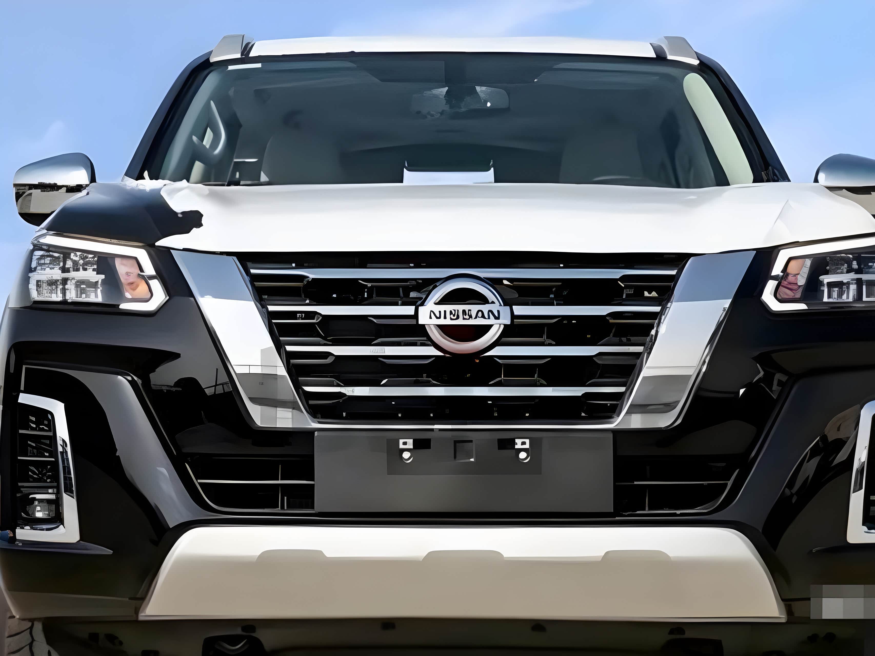 全新一代日产途达实车曝光!外观更加粗犷硬派