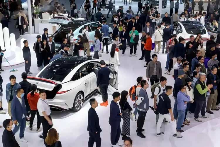 直降10多万!车企狂推“一口价”,这是卷不动还是真让利?_车家号_发现车生活_汽车之家