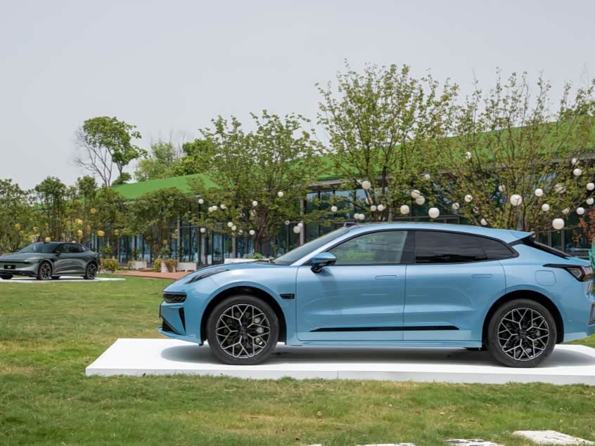 2025款极氪001智驾飞跃，浩瀚2.0引领全能神车新篇章！_车家号_发现车生活_汽车之家