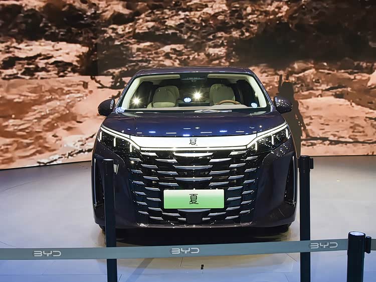 【文章】比亚迪夏曝光:定位中大型MPV,7座+丰富配置,2025年1月8日见_车家号_汽车之家