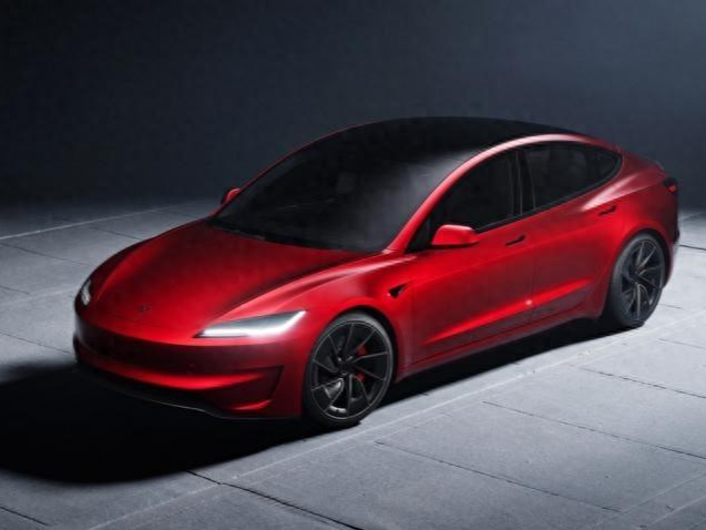 特斯拉Model 3全轮驱动版,续航623km的极速体验_车家号_发现车生活_汽车之家