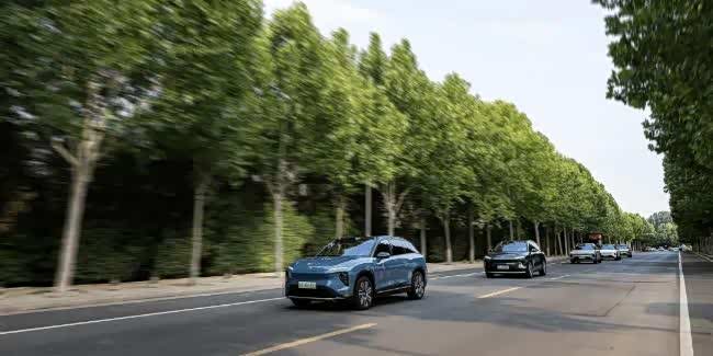 蔚来ES8外观内饰设计分析_2024款蔚来ES8豪华新能源汽车评测_蔚来es8