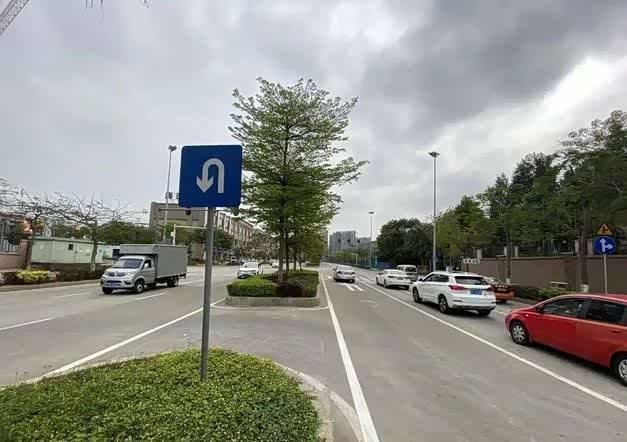 允许掉头的车道是否可以左转?了解这几点,才不会违反交通规则_车家号_发现车生活_汽车之家